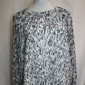 NWTS Women's Nine West Flute-Sleeve Elastic-Waist Blouse Size XXL